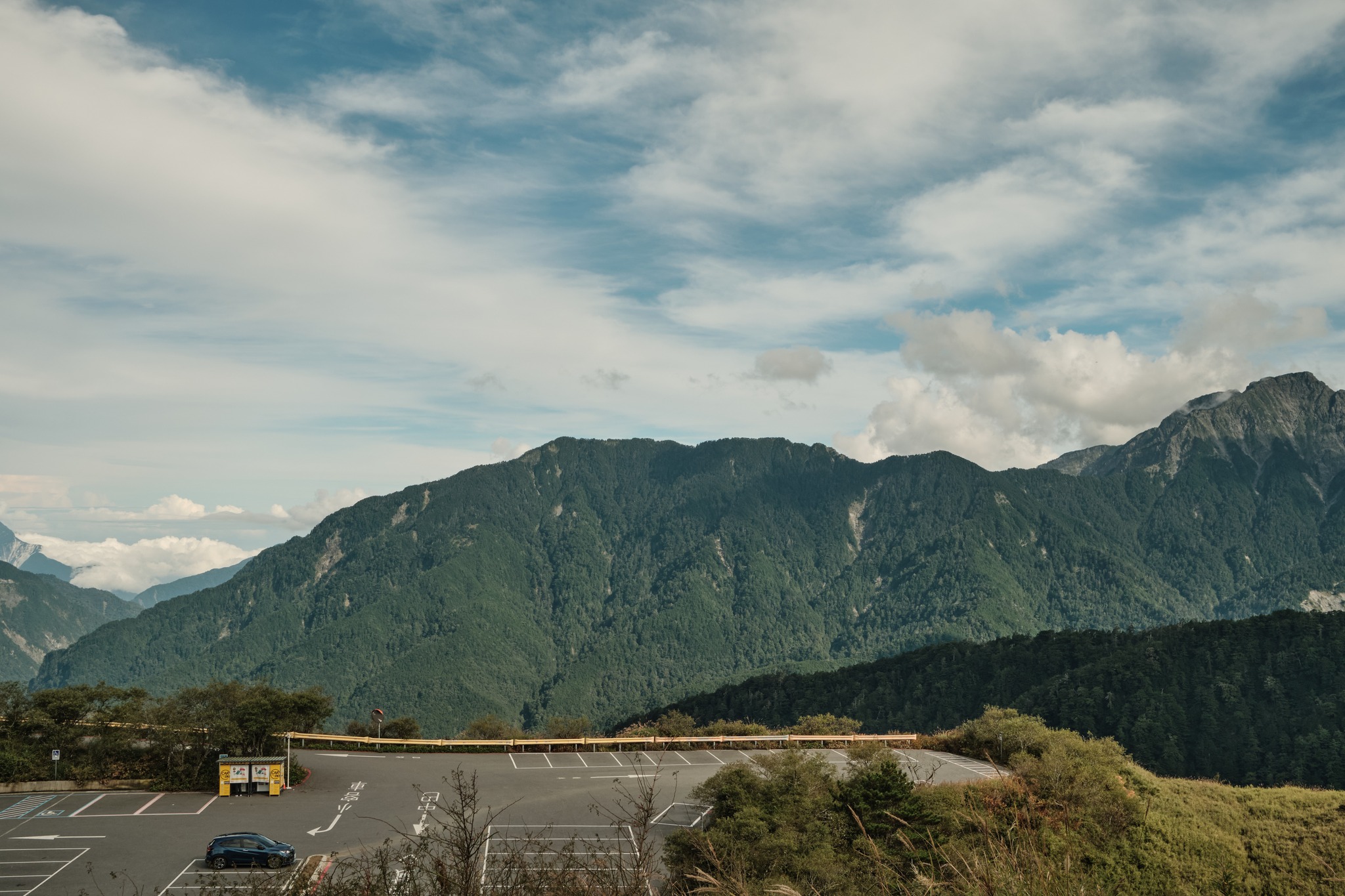 กลางคืน