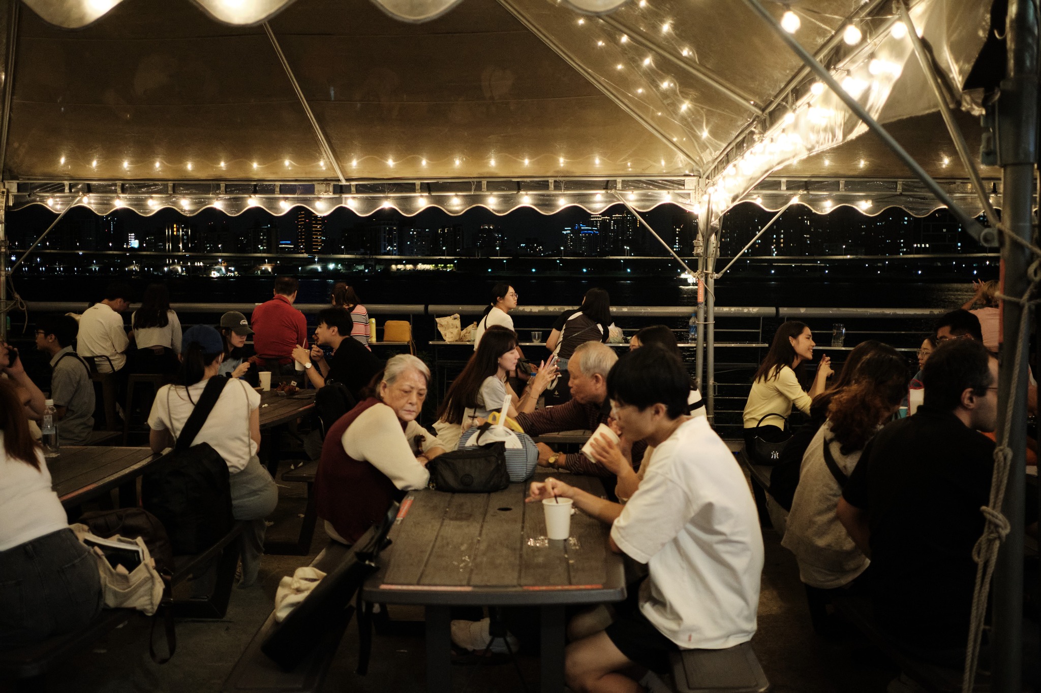 ทางจักรยานเลียบแม่น้ำในไทเป